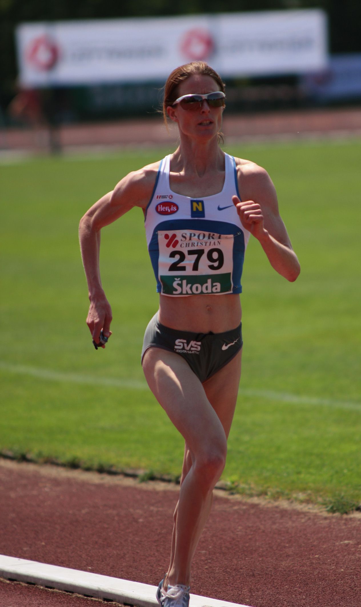 Mayr Andrea 2011 OELV Katzenbeisser