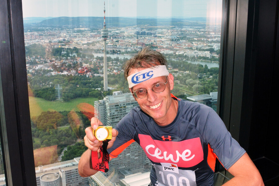 6 Wolkenkratzer und 5000 Stufen in wenigen Minuten