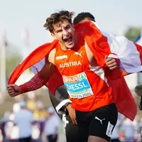 Enzo Diessl jubelt nach seinem Sieg bei der U23 EM in Bergen.