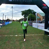 Halbmarathonmeisterschaft - Nedbank-Läufer überrascht Weltklasse-Athlet