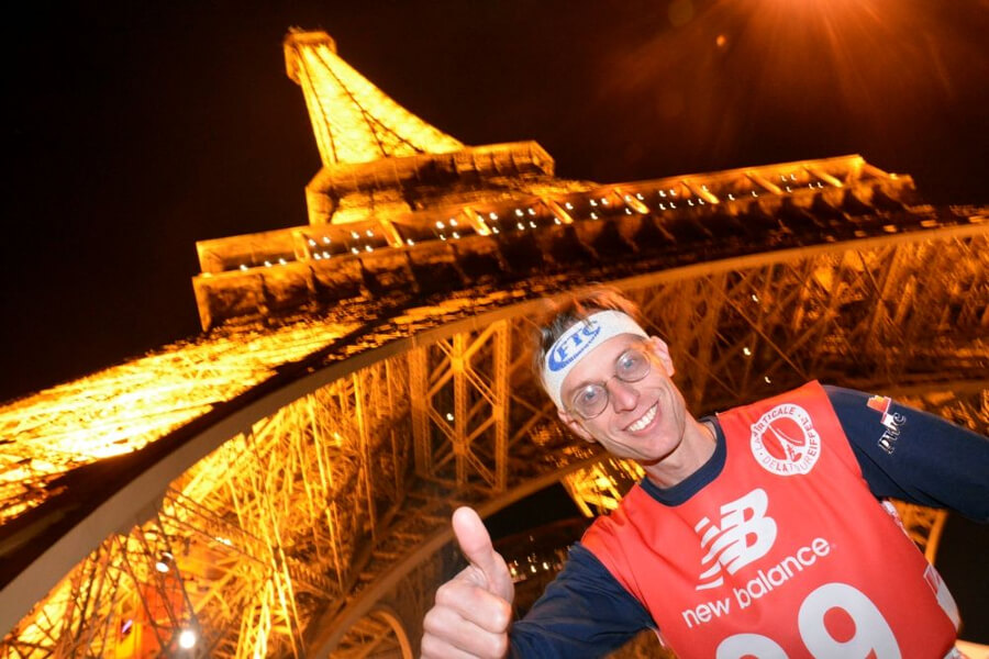 Rolf Majcen läuft 5.000 Stufen für guten Zweck