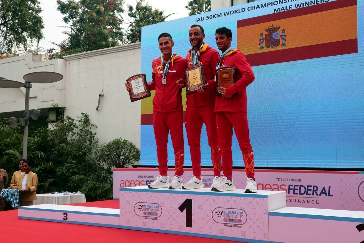 Die spanische "Armada" (50km)