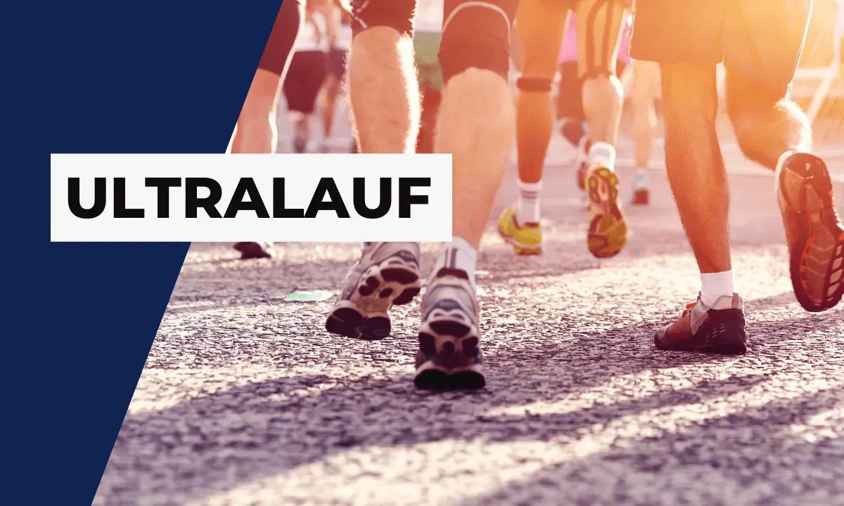 Beine und Laufschuhe einer Läuferin