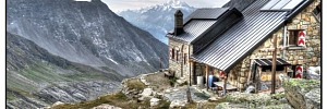 Die Baltschiederklause in den Berner Alpen