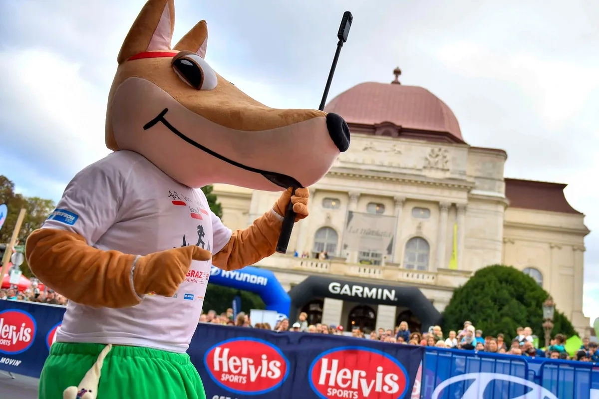 Graz Marathon 2024: Maskottchen im Einsatz