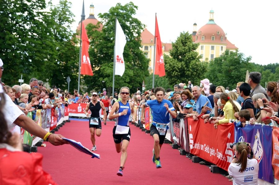 Teilnehmer beim Schloss-Triathlon Moritzburg