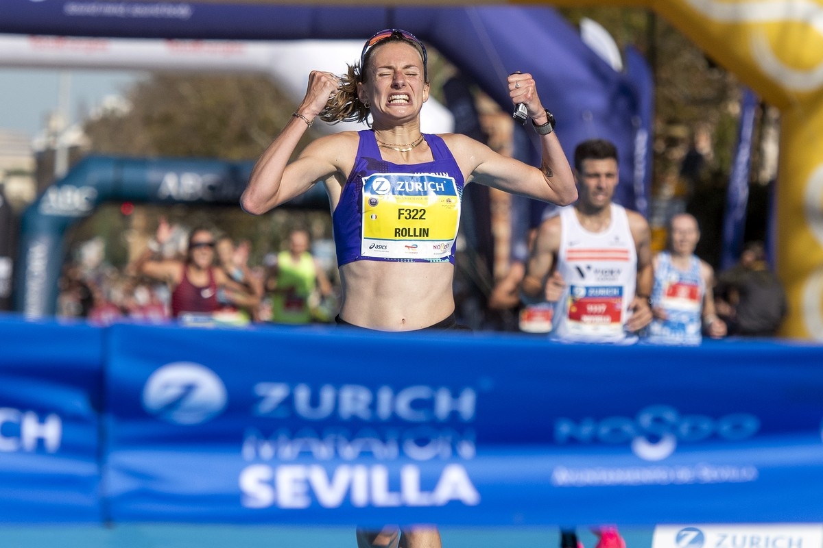 Meline Rollin läuft 2024 einen französischen Rekord beim Sevilla Marathon.