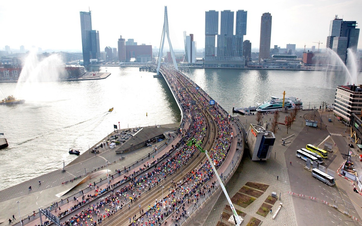 Der Start des Rotterdam Marathons, Foto Veranstalter