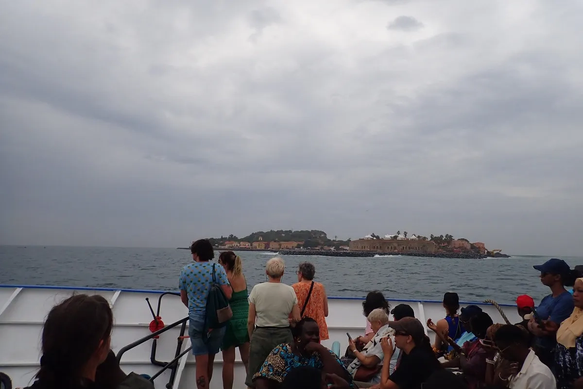 Auf der Fähre nach Goree