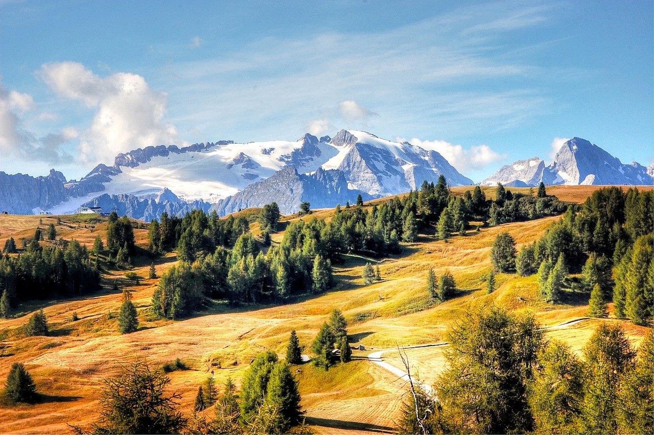 Die höchsten Berge in den Dolomiten