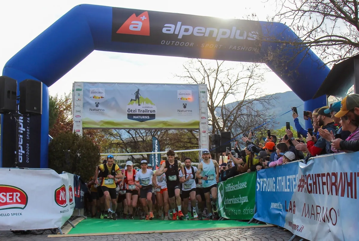 Alpenplus Ötzi Trailrun Naturns 2026: Start Sunny Mountain Trail (© Sportissimus) Alpenplus Ötzi Trailrun Naturns 2026: Start Sunny Mountain Trail