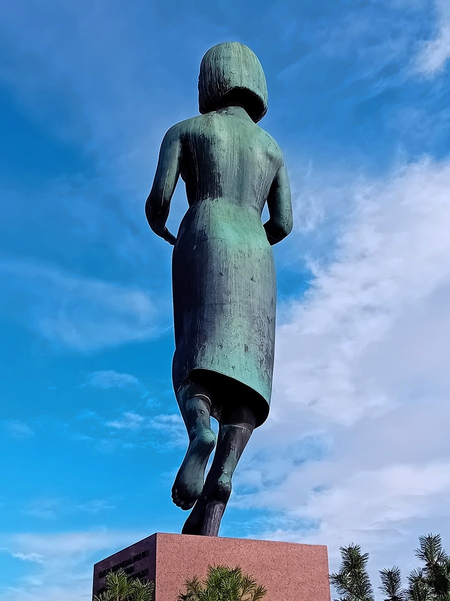 Helsinki Marathon 2025: km 1