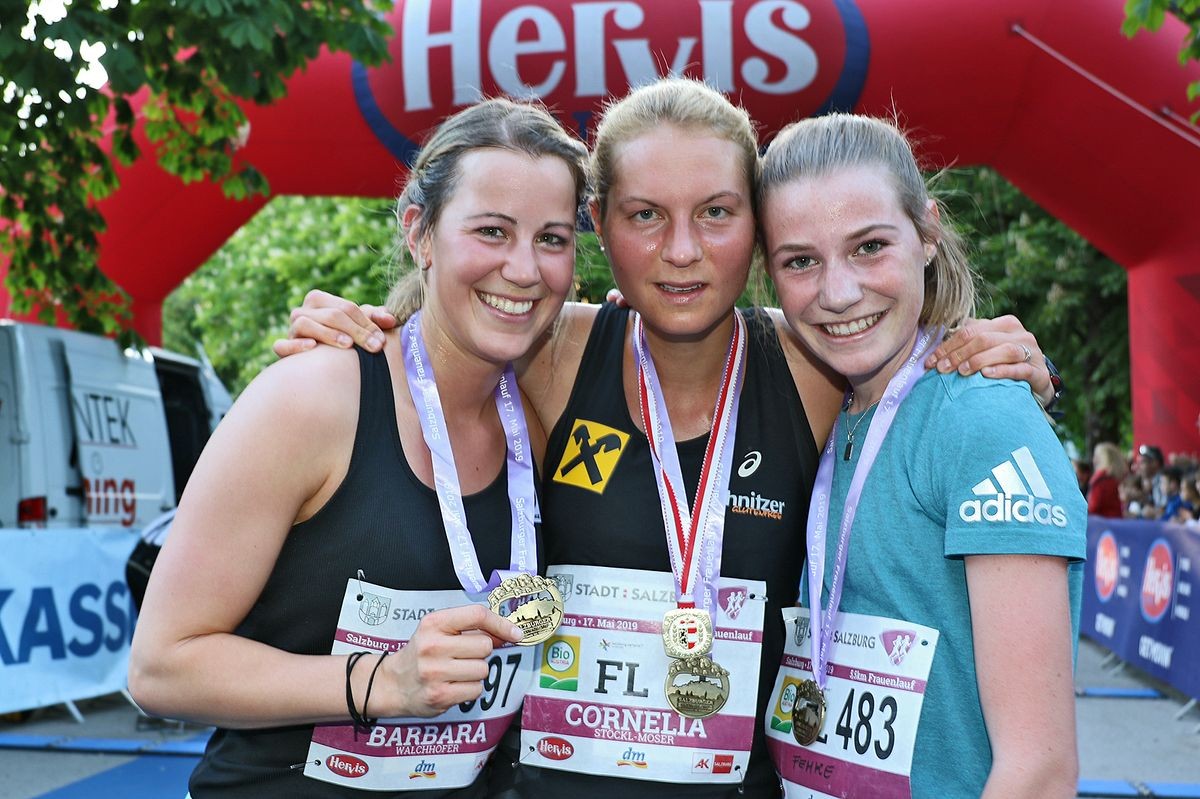 Die Top 3 bei den Damen, Foto Salzburger Frauenlauf / Uwe Brandl
