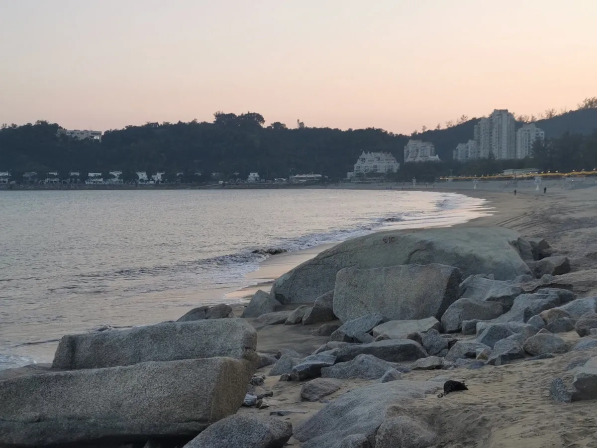 South China Marathon Challenge 10: Die Bucht von Hac Sa South China Marathon Challenge 10: Die Bucht von Hac Sa