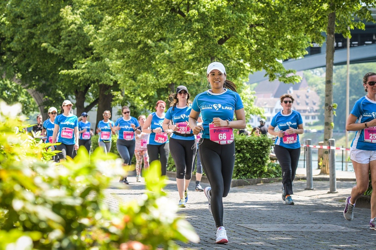 Die schöne Strecke des Basler Frauenlaufs. Foto: sportograf