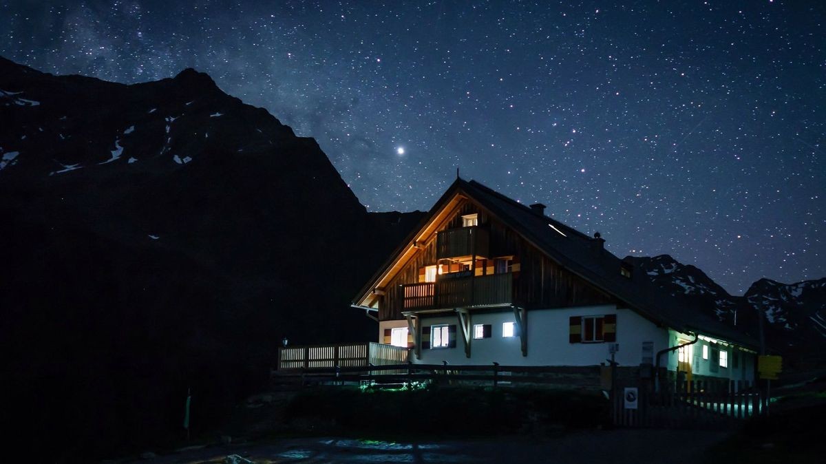 Diese Berghütte hat im Oktober geöffnet