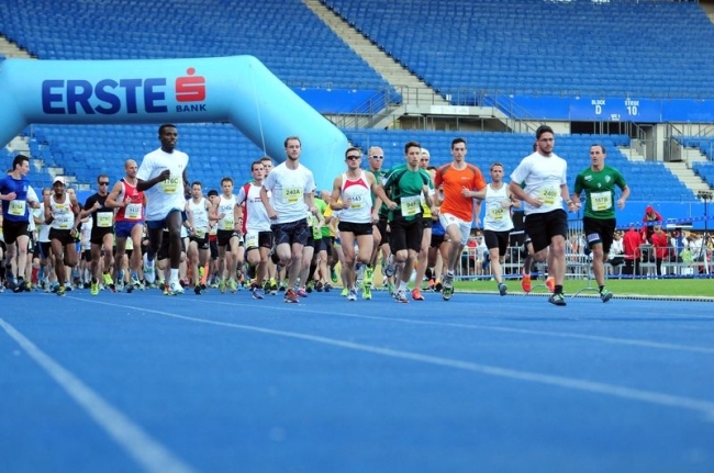 LCC-Firmen- und Teamlauf LCC-Firmen- und Teamlauf