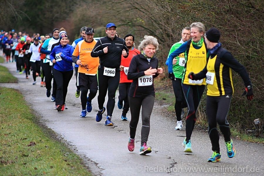 Stuttgarter Silvesterlauf Rund um den Fasanengarten (Weilimdorf) Stuttgarter Silvesterlauf Rund um den Fasanengarten (Weilimdorf)