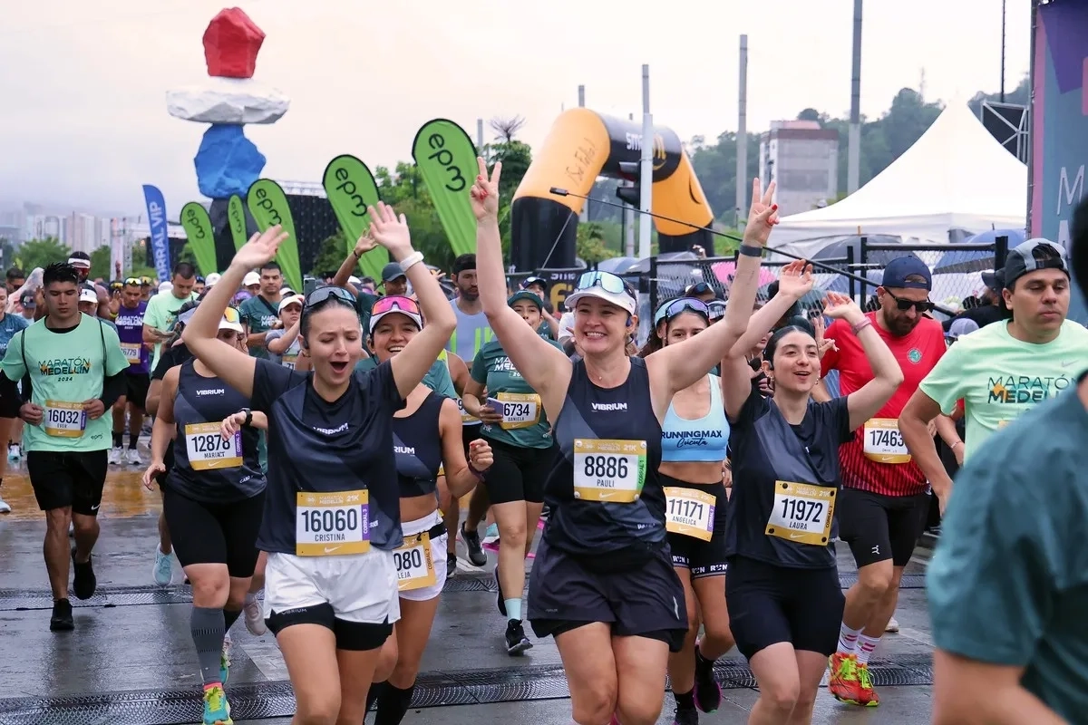 Maraton Medellin 2024 (Foto: © Edwin Bustamante) Maraton Medellin 2024 (Foto: © Edwin Bustamante)