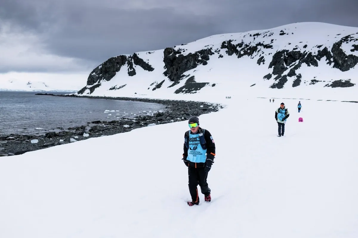 Antarcita Ultramarathon (Foto: © RacingThePlanet Thiago Diz) Antarcita Ultramarathon (Foto: © RacingThePlanet Thiago Diz)