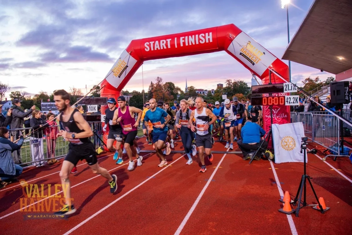 Valley Harvest Marathon 2024 (Foto: © Stoo Metz Photo) Valley Harvest Marathon 2024 (Foto: © Stoo Metz Photo)