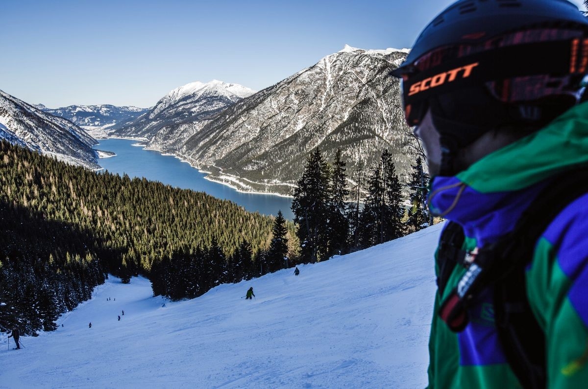 Karwendel Pertisau, Fotos: Sportalpen Aachensee Karwendel-Bergbahn. Karwendel Pertisau, Fotos: Sportalpen Aachensee Karwendel-Bergbahn.