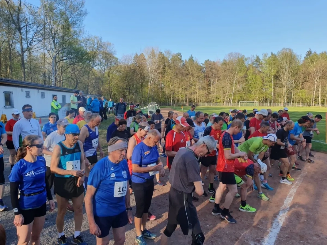 Bühlauer Stundenlauf 2025: Vor dem Start Bühlauer Stundenlauf 2025: Vor dem Start