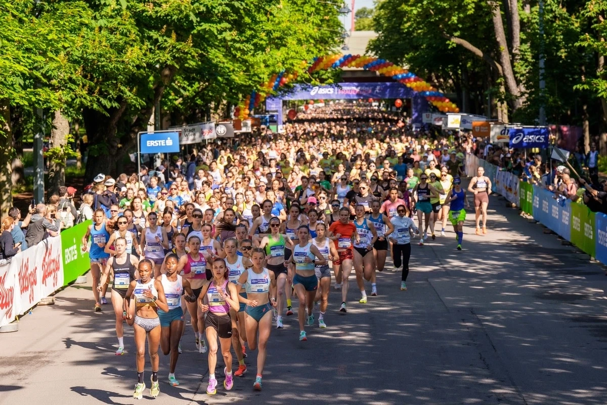 Start zum Österreichischen Frauenlauf 2025 in Wien (Foto: © Österreichischer Frauenlauf GmbH/Agentur Diener) Start zum Österreichischen Frauenlauf 2025 in Wien (Foto: © Österreichischer Frauenlauf GmbH/Agentur Diener)