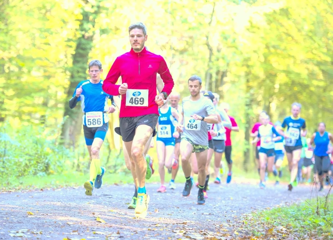 Refrather Herbstlauf (Foto: © Veranstalter, Christian Beenze) Refrather Herbstlauf (Foto: © Veranstalter, Christian Beenze)