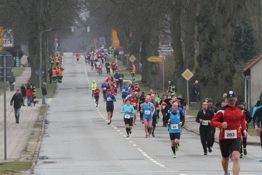 Teilnehmer 4,8 und 10 Kilometer (Mühlenlauf 2017) (C) Hartmut Pankow, TSG Wittenburg e.V. Teilnehmer 4,8 und 10 Kilometer (Mühlenlauf 2017) (C) Hartmut Pankow, TSG Wittenburg e.V.