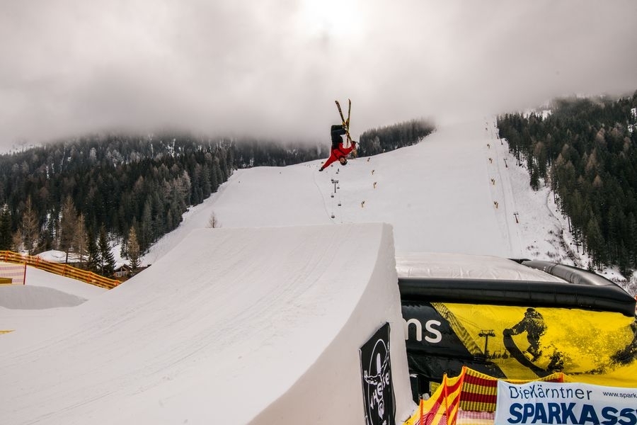 BIGAIRBAG Jump Freestyle Day 2018 im Snowpark Innerkrems (C) KK BIGAIRBAG Jump Freestyle Day 2018 im Snowpark Innerkrems (C) KK