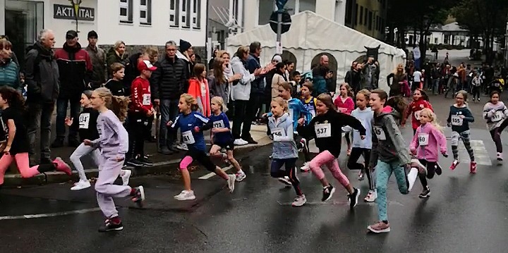 Halveraner Herbstlauf, Foto: LG Halver-Schalksmühle Halveraner Herbstlauf, Foto: LG Halver-Schalksmühle