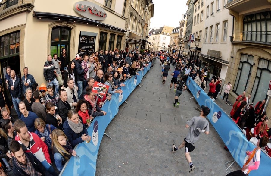 ING Night Marathon Luxembourg (c) Jeff Lahr / Veranstalter ING Night Marathon Luxembourg (c) Jeff Lahr / Veranstalter