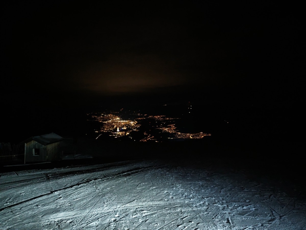 Pisten-Skitour Rangger Köpfl 01: Blick vom Rangger Köpfl nach Innsbruck Pisten-Skitour Rangger Köpfl 01: Blick vom Rangger Köpfl nach Innsbruck