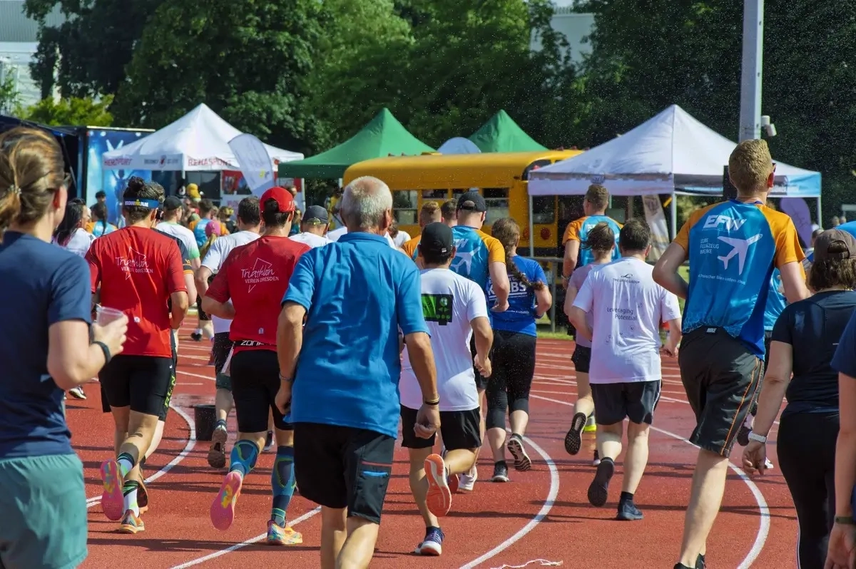 Laufend gegen Krebs Dresden 2025 (Foto: © Sächsische Krebsgesellschaft e.V.) Laufend gegen Krebs Dresden 2025 (Foto: © Sächsische Krebsgesellschaft e.V.)