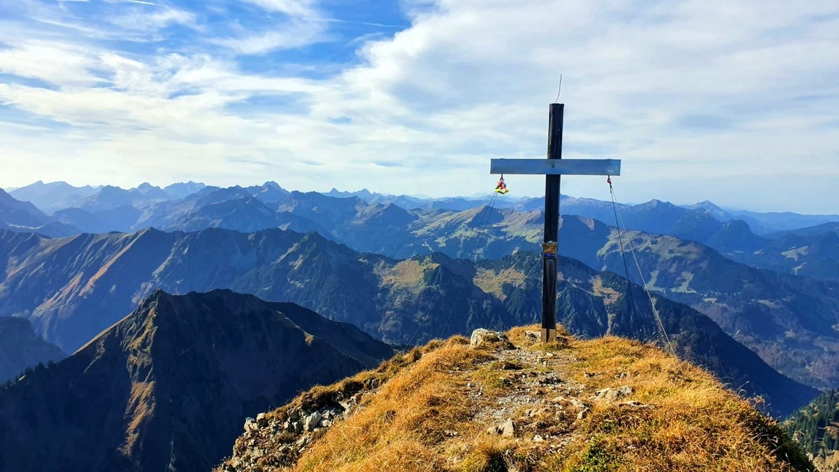 Höfats Westgipfel Gipfelkreuz Höfats Westgipfel Gipfelkreuz
