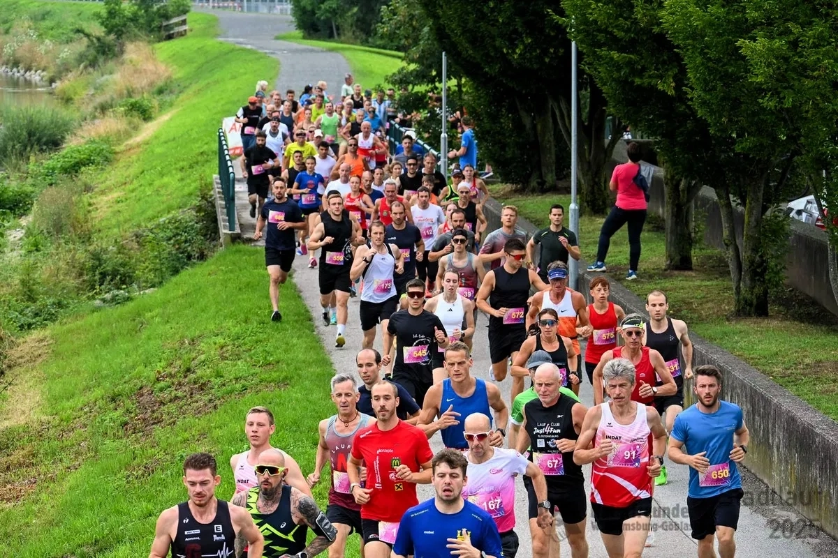 Wilhelmsburger Stadtlauf 2025 (Foto: © MBR Photographie) Wilhelmsburger Stadtlauf 2025 (Foto: © MBR Photographie)
