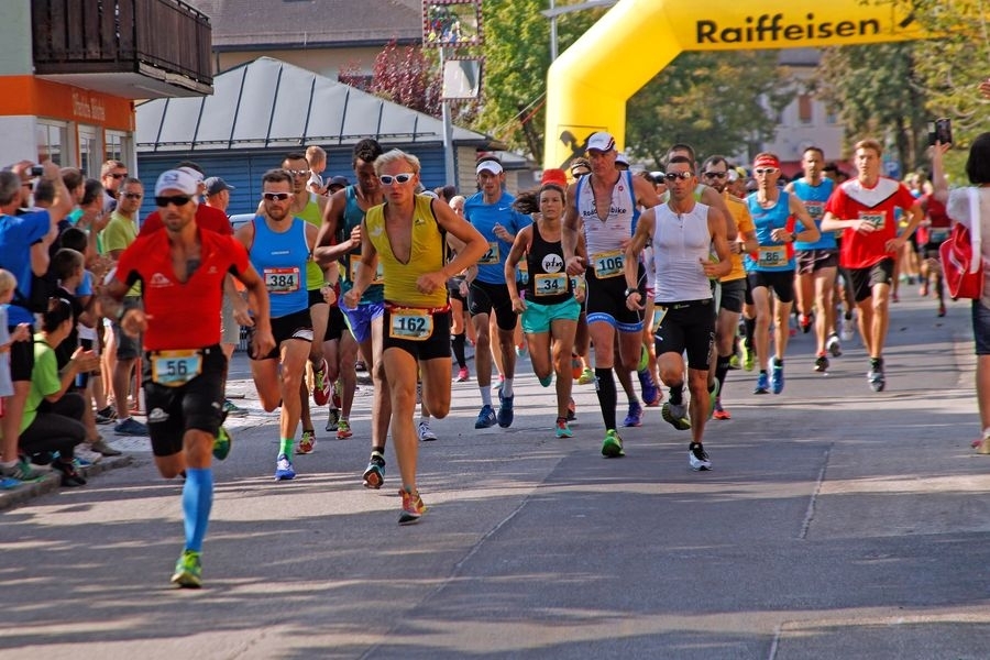 Halbmarathon Rund um den Wallersee (C) Veranstalter Halbmarathon Rund um den Wallersee (C) Veranstalter