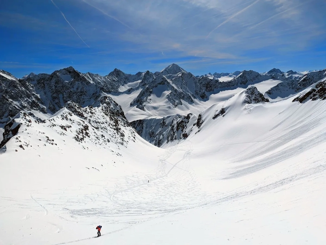 Skitour Hoher Seeblaskogel 18: Blick zurück vom Gipfel. Skitour Hoher Seeblaskogel 18: Blick zurück vom Gipfel.