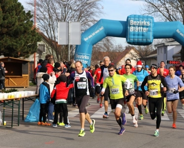 Schwadorfer Adventlauf Schwadorfer Adventlauf