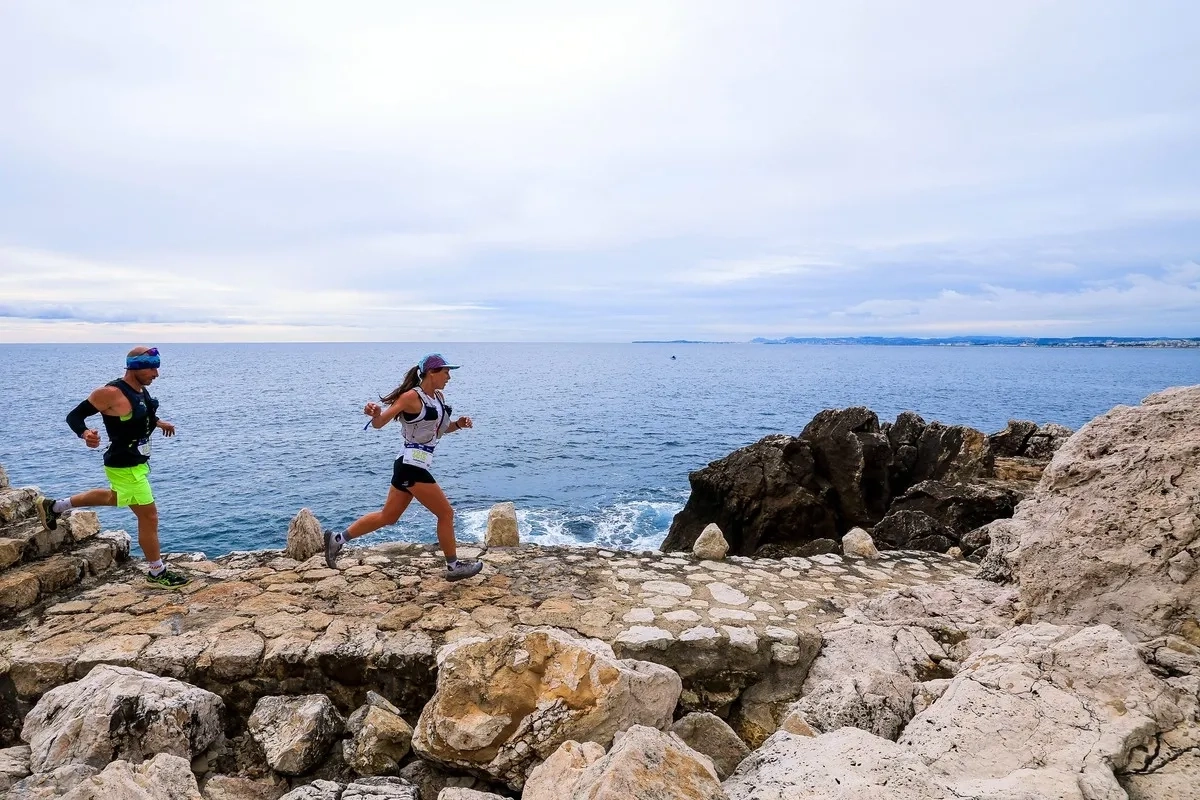 Nice Côte d’Azur by UTMB 2024 (Foto: © UTMB, Franck Oddoux) Nice Côte d’Azur by UTMB 2024 (Foto: © UTMB, Franck Oddoux)