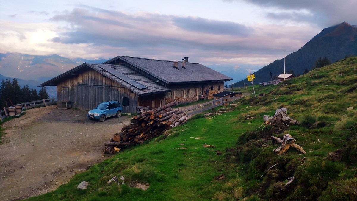 Oberhofer Melkalm Oberhofer Melkalm