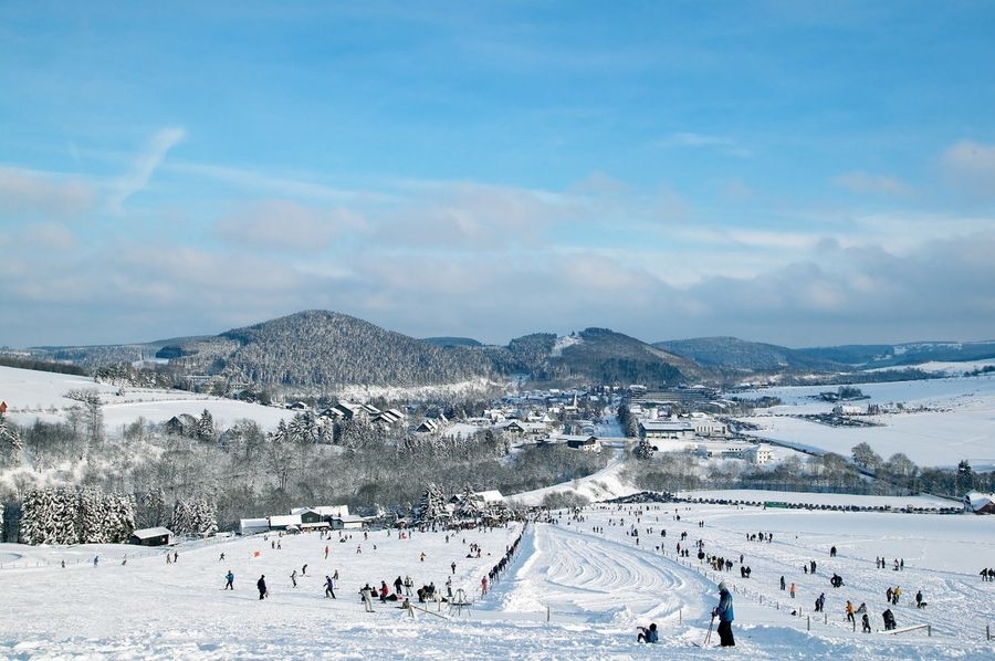 Skihang Willingen (C) Skigebiet Willingen Skihang Willingen (C) Skigebiet Willingen