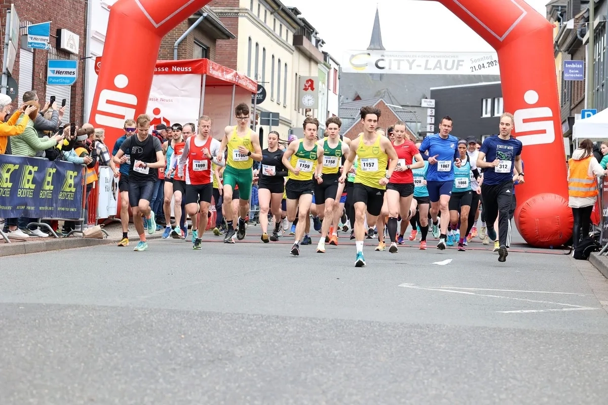 Korschenbroicher City-Lauf 2024 Start Korschenbroicher City-Lauf 2024 Start