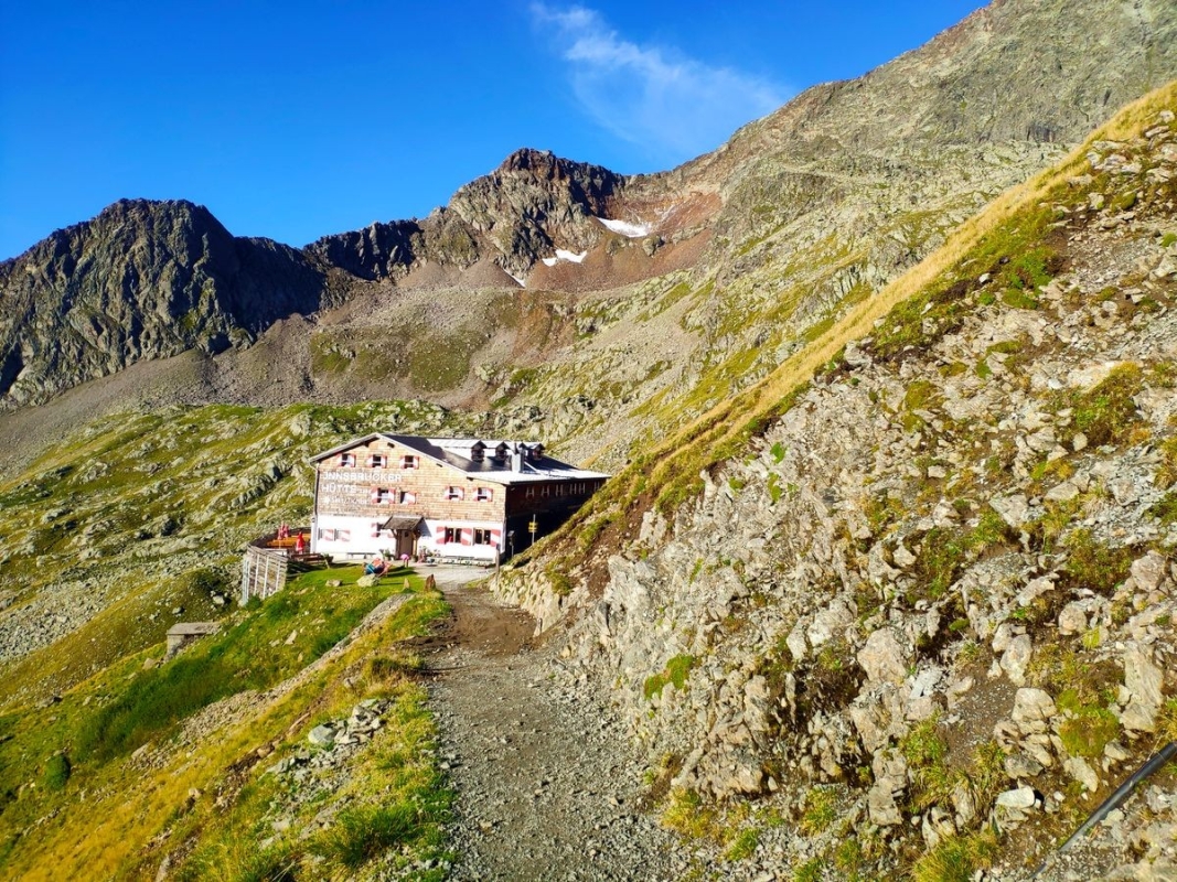 Innsbrucker Hütte Innsbrucker Hütte
