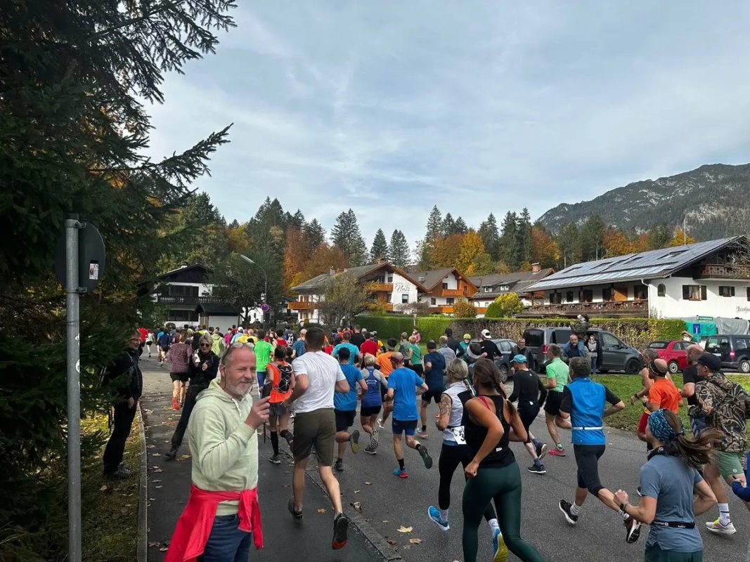 Eibsee-Herbstlauf Garmisch-Partenkirchen/Grainau Eibsee-Herbstlauf Garmisch-Partenkirchen/Grainau