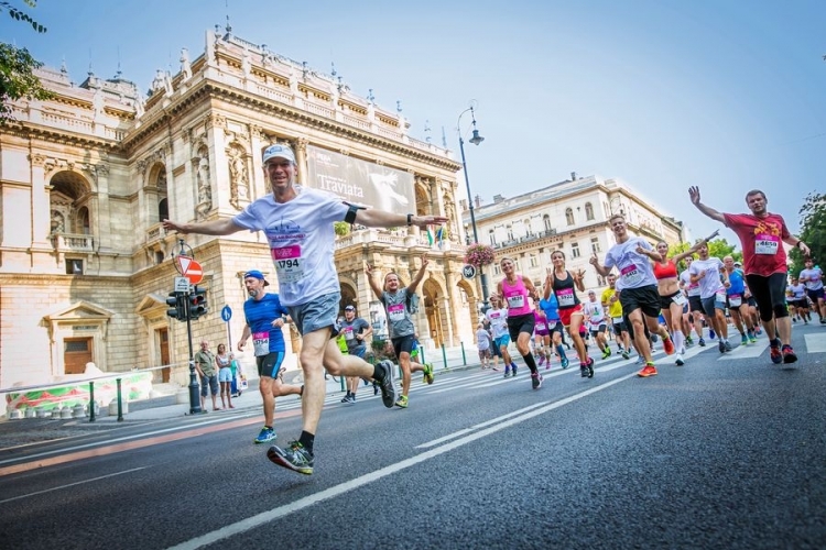 Dieses Foto zeigt den Budapest Half Marathon, Bild (C) Veranstalter