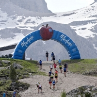 Dolomites Saslong Half-Marathon (C) Veranstalter / newspower.it