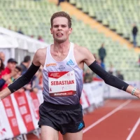Vierter Sebastian Hendel (LG Braunschweig) mit starkem Marathon-Debüt mit 2:10:37.