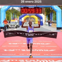 Sevilla Halbmarathon 2025: Sieger Vinicent Nyamongo Nyageo
